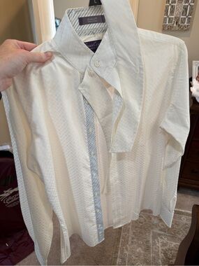 Essex Classics. Women's white Button-Down Shirt with Contrast Placket
